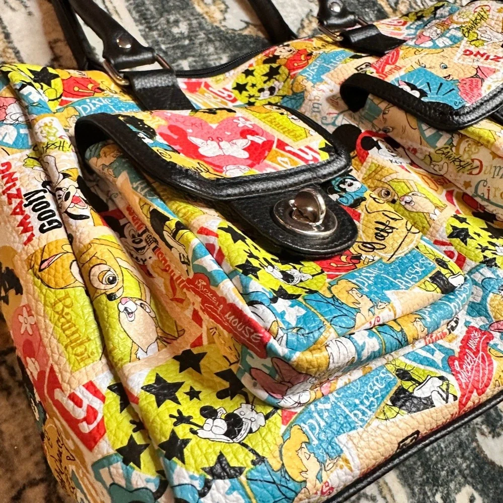 Vtg Walt Disney World Comic Collage Satchel Purse Retro‎ Disney Parks